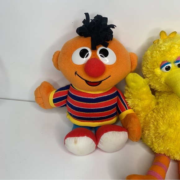 Sesame Street plush bundle- Earnie- Big bird -Zoe - Picture 3 of 14